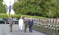 Irish President hosts welcome ceremony for General Secretary and President To Lam