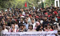 Protesters siege Bangladesh Presidential Palace, demand president's resignation