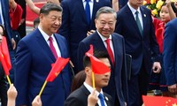 Party chief hosts welcoming ceremony for China’s top leader