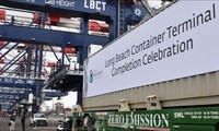 US customs duties top 100 billion USD for first time in a fiscal year