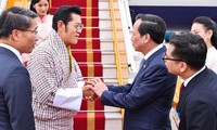 Bhutan King arrives in Vietnam for State visit