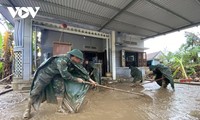 Recovery efforts underway as floodwater recedes in south-central Vietnam 
