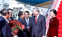 Party leader arrives in Laos for State visit 