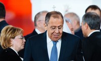 Главы МИД России и Франции договорились продолжать контакты по сирийской тематике