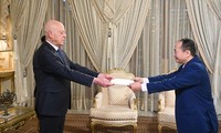 Президент Туниса желает развивать отношения с Вьетнамом