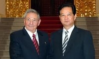 Cuban press highlights Raul Castro's visit to Vietnam 