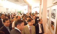 Exhibition on Vietnam-India relations opens in Hanoi