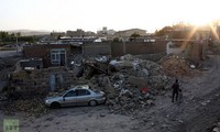 Two earthquakes in Iran kill 250 