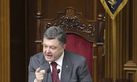 Ukrainian President proposes new talk with the contact group to solve crisis