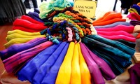 Vietnam-ASEAN Silk Festival opens in Hoi An