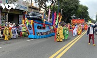 Whale worshipping festival excites crowds in Vung Tau city