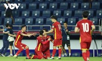 Toàn cảnh ĐT Việt Nam 4-0 Indonesia: Tiến gần đến cột mốc lịch sử