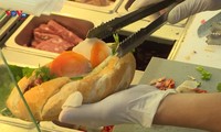 Lễ hội Bánh mì Việt Nam 2023 trải nghiệm những cách làm bánh mì ngon nhất