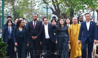 Thủ tướng Ethiopia tham quan chùa Trấn Quốc