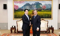 Chủ tịch nước Lương Cường gặp Nguyên các lãnh đạo cấp cao Lào