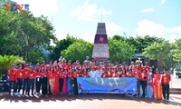“Chuyến tàu Đại đoàn kết” – Kết nối kiều bào với Trường Sa