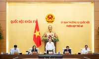 Bế mạc Phiên họp thứ 45 của Ủy ban Thường vụ Quốc hội