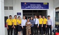 Bàn giao 50 căn nhà Đại đoàn kết cho hộ nghèo, đặc biệt khó khăn tại tỉnh Bến Tre