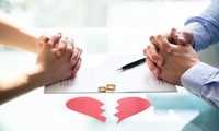 Tòa án nhân dân tỉnh Quảng Bình thông báo cho anh Bùi Tiến Dũng