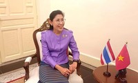 Nhà giáo ưu tú Nguyễn Thị Thu Lan nhận giải thưởng Công chúa Maha Chakri (PMCA) lần thứ 6
