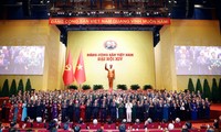 Bế mạc Đại hội lần thứ XIV của Đảng