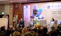 France-Vietnam Business Forum opens