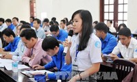 Young intellectuals contribute to draft documents of the 12th National Party Congress 