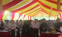 Quang Binh holds requiem for martyrs and heros in Len Ha cave