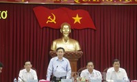 Deputy Prime Minister Vuong Dinh Hue visits Can Tho city 