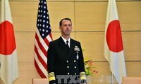 US Navy chief seeks partners in ensuring freedom of navigation in East Sea