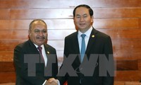 President Tran Dai Quang meets APEC leaders  