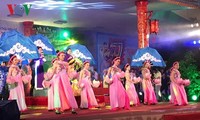 Hue festival honors ritual singing