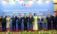 ASEAN, China mark 15th anniversary of strategic partnership