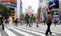 Japan lifts coronavirus emergency in all remaining areas