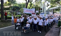 5,000 join charity walk for AO/dioxin victims in HCM City