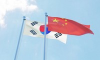 South Korea, China reaffirm ties amid political uncertainties