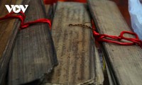 Keeping the faith: Khmer monks revive ancient script art 