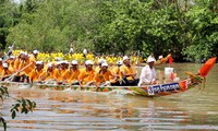 Các hoạt động trong ngày Tết Chôl Chnăm Thmây của đồng bào Khmer