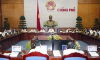 Chính phủ họp phiên thường kỳ tháng 3/2013: Quyết liệt tháo gỡ khó khăn cho sản xuất kinh doanh 