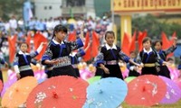 Khai mạc Tuần văn hóa, thể thao và du lịch Mù Cang Chải năm 2013