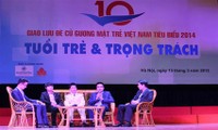 Giao lưu “ Tuổi trẻ và trọng trách”