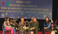 Giao lưu “Vang mãi bản hùng ca”