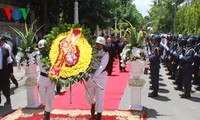 Đoàn đại biểu Đảng, Nhà nước Việt Nam  viếng Chủ tịch Thượng viện Vương quốc Campuchia