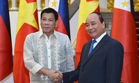 Thủ tướng Nguyễn Xuân Phúc tiếp Tổng thống nước Cộng hòa Philippines Rodrigo Duterte