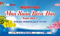 Ngày hội “Mùa xuân biển đảo” thắm tình quân dân Vùng 4 Hải quân 