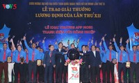 86 nhà nông trẻ nhận Giải thưởng Lương Định Của lần thứ XII năm 2017