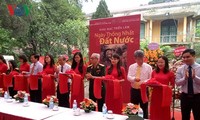 Khai mạc Triển lãm “Ngày Thống nhất đất nước”