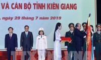 Thủ tướng Nguyễn Xuân Phúc trao Huân chương Độc lập Hạng Nhất cho tỉnh Kiên Giang