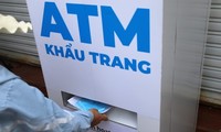 Trả lời thính giả về nôi dung liên quan tới dịch COVID-19; mô hình ATM khẩu trang tại Việt Nam