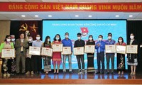 Trung ương Đoàn gặp mặt thanh thiếu niên dự Đại hội đại biểu Dân tộc thiểu số 